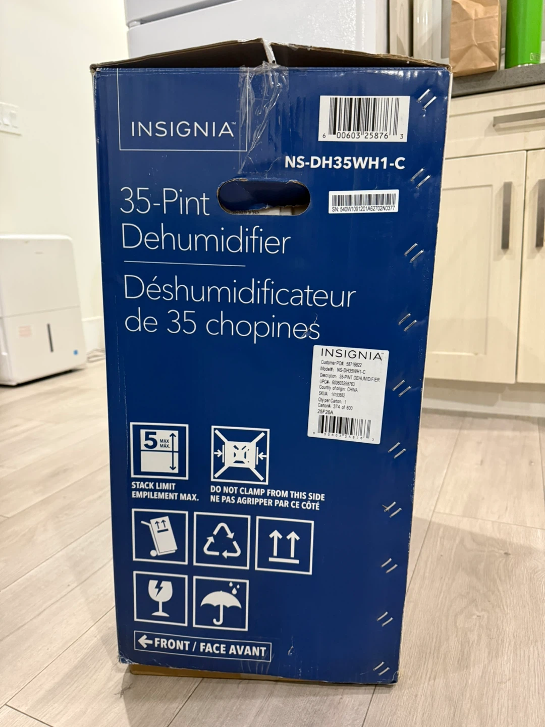 Insignia 35-Pint Dehumidifier - Brand New in Box - photo 2