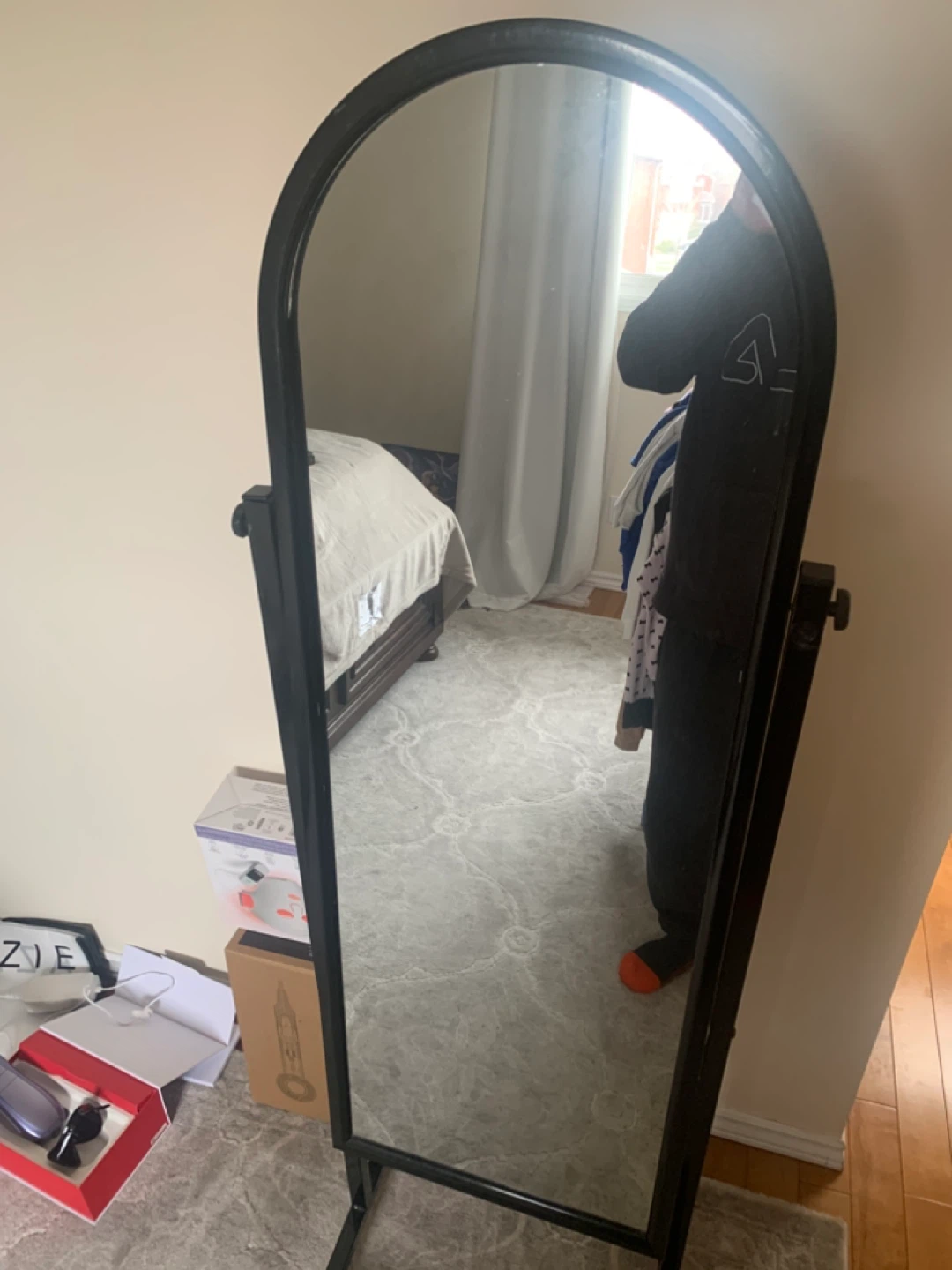 Arched Full Length Mirror with Stand