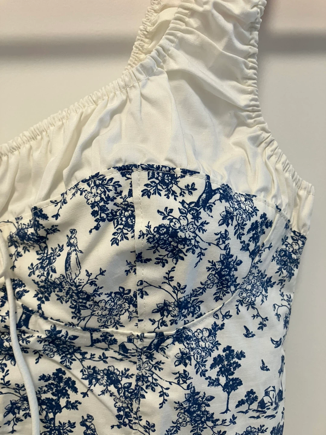 H&M Blue and White Floral Corset Top - photo 4