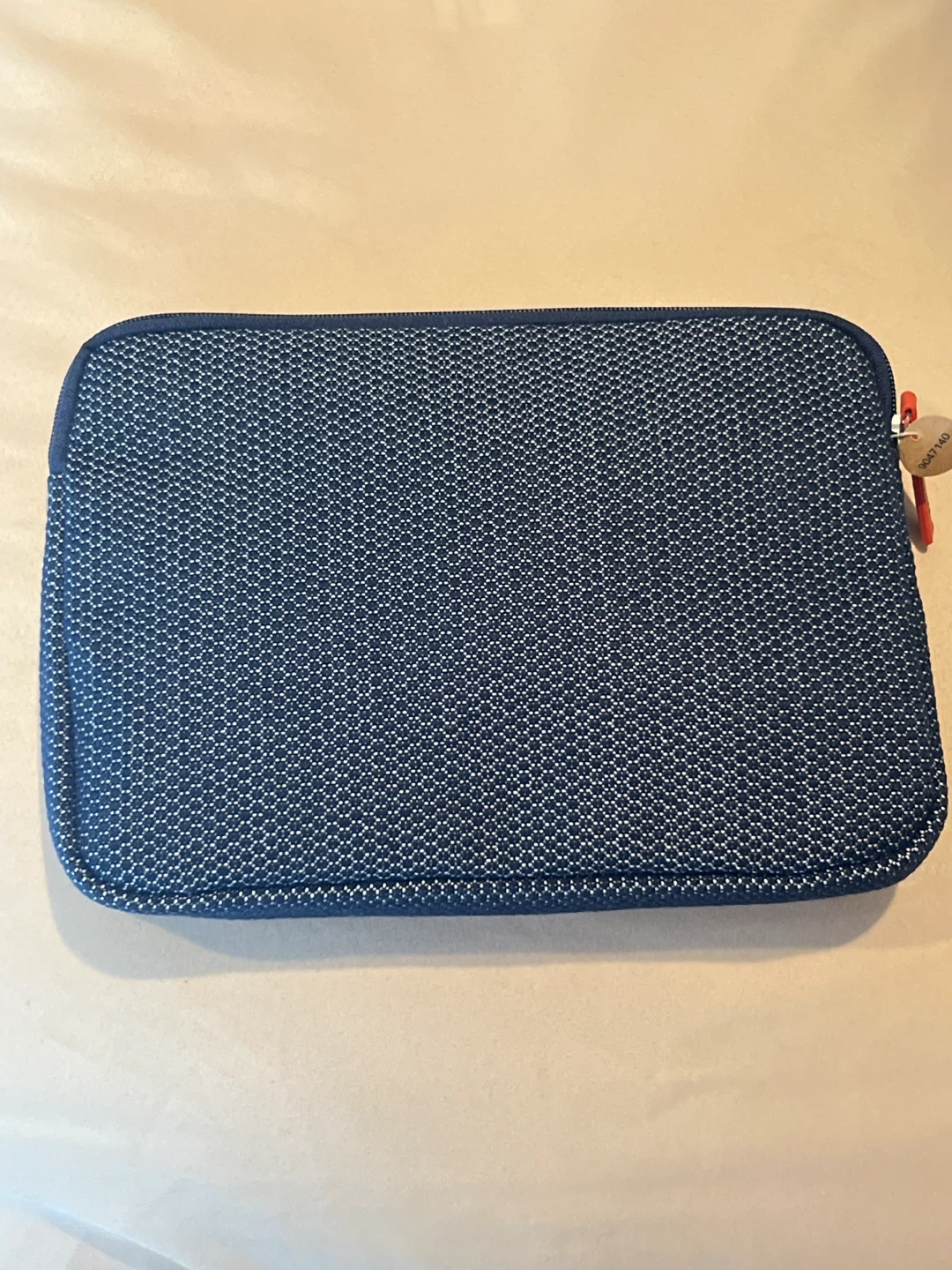 Air France travel business class amenity kit - photo 4