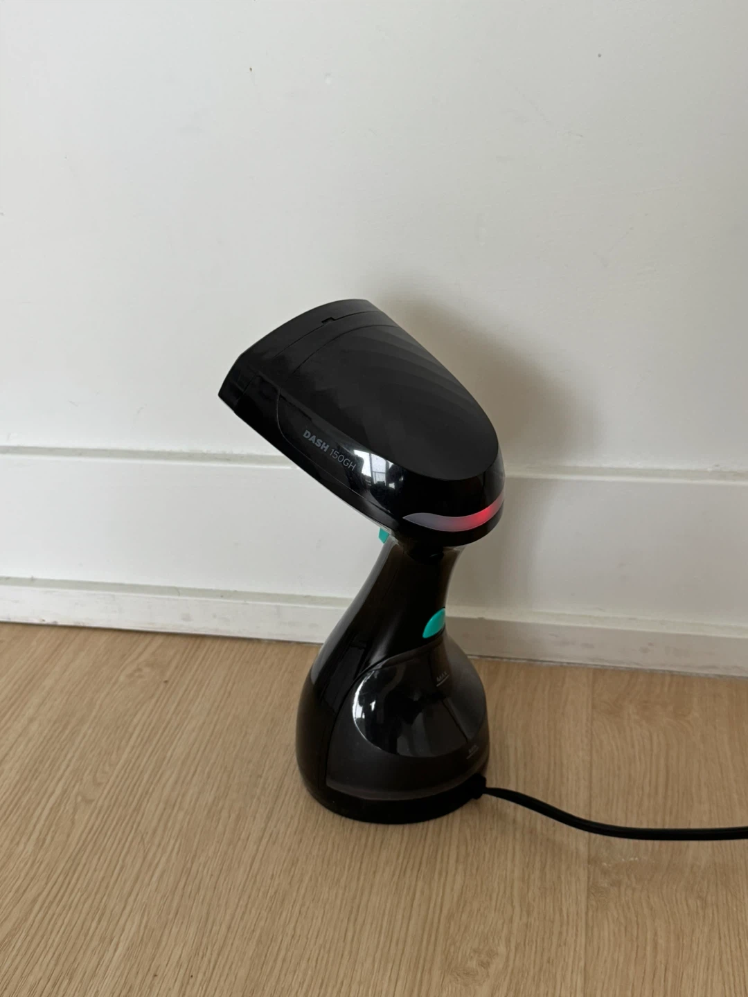 Reliable Dash 150GH Portable Steamer - Black - photo 4