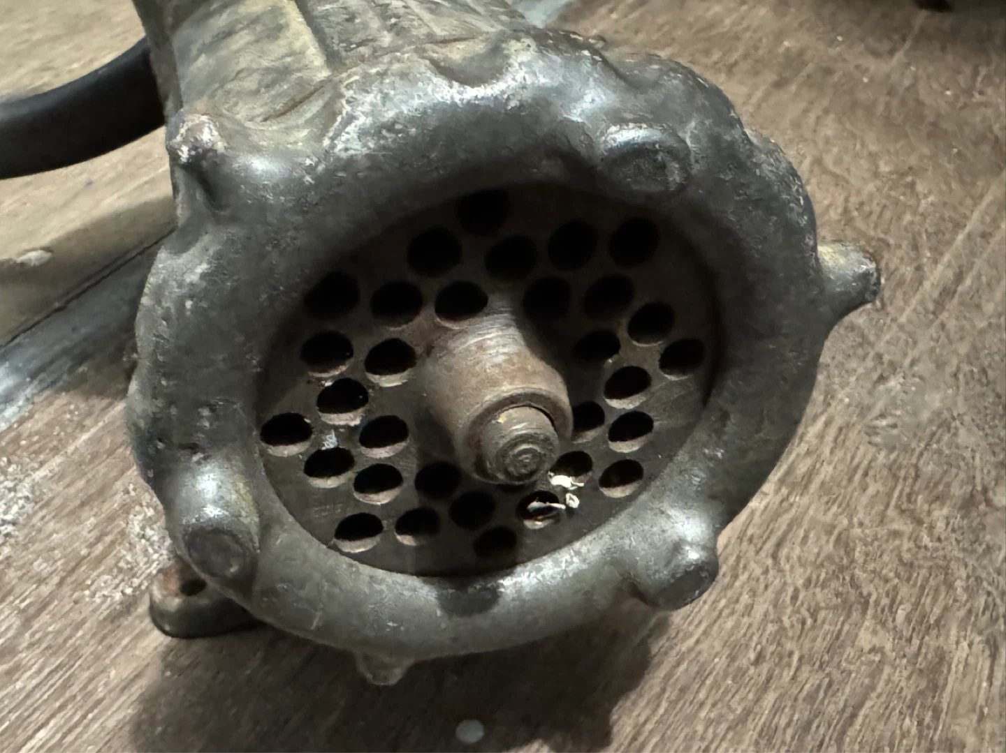 Dominion No. 22 Meat Grinder - photo 5