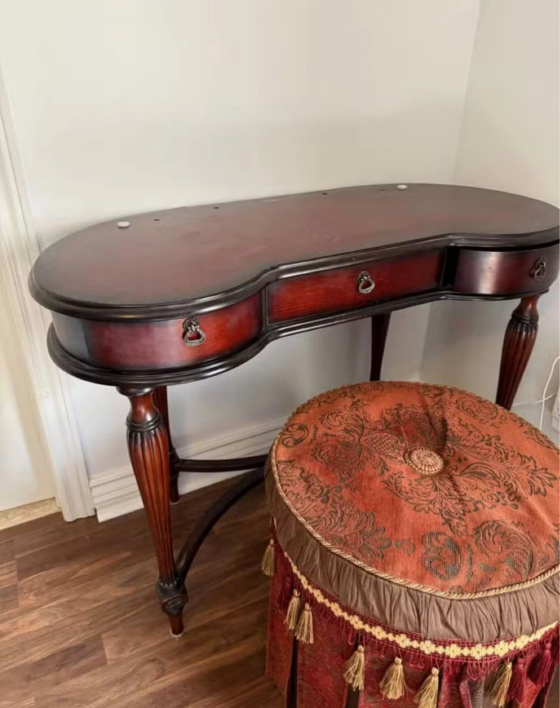 Vintage Stool - photo 2