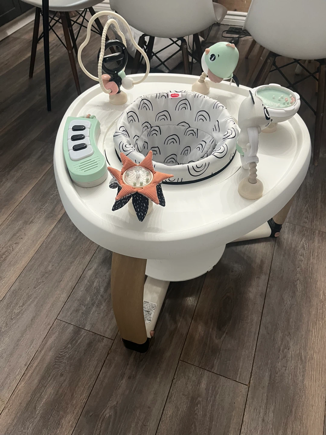 Tiny Love baby Activity Center