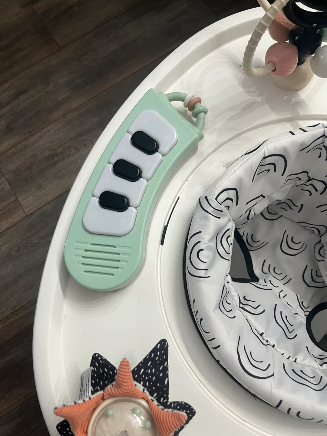 Tiny Love baby Activity Center - photo 3