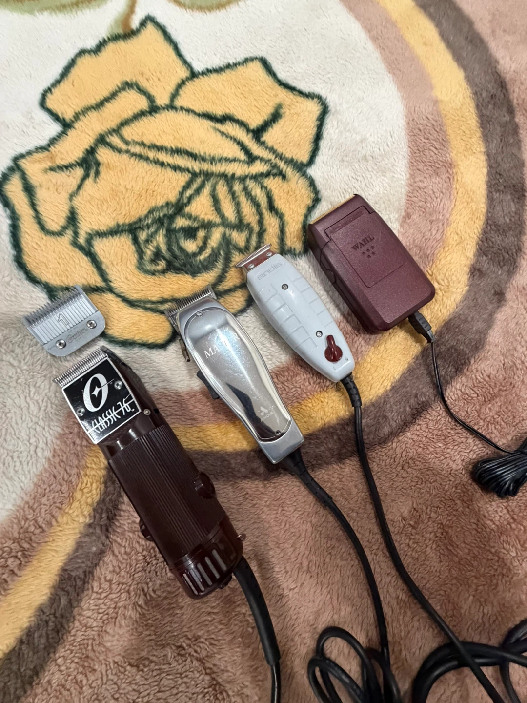 Oster Classic 76, Andis Master, Andis Shaver & Wahl Trimmer Set - photo 2