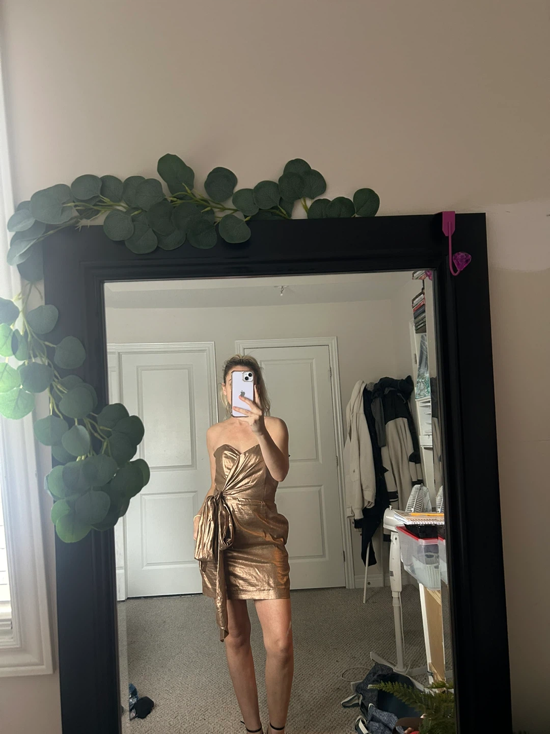 French connection size 4 Gold Strapless Mini Dress with Bow - photo 3