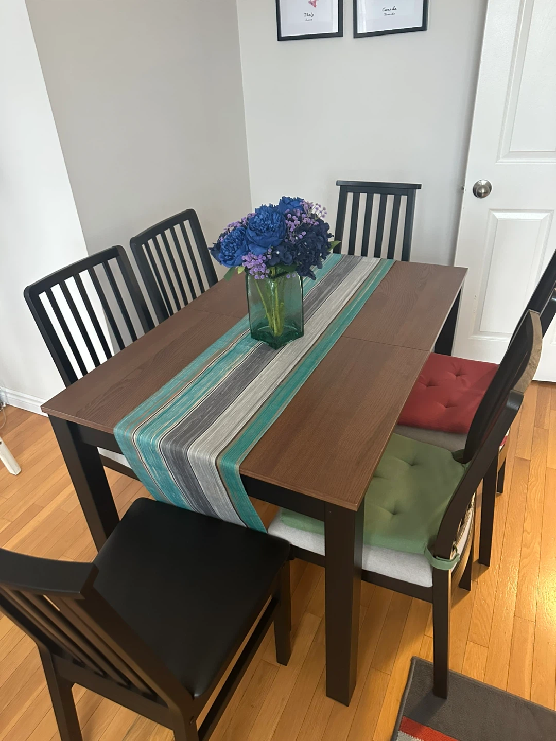 Dining Table with 6 Chairs