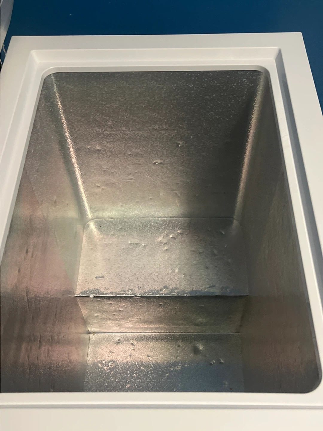 Fridgemaster Chest Freezer - photo 4