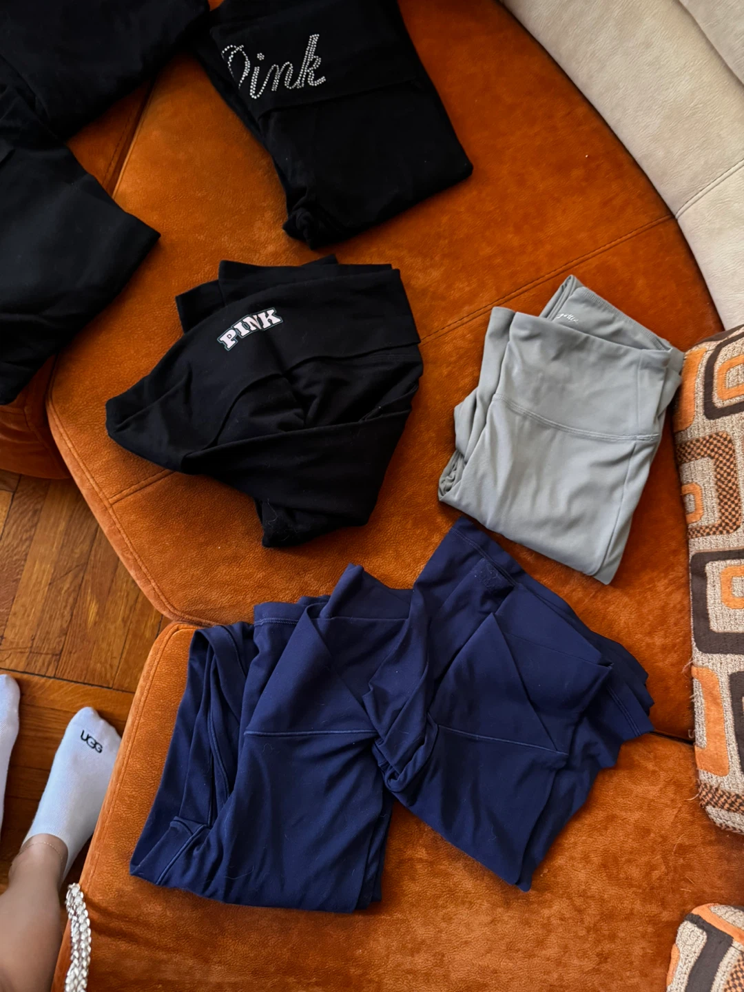 Victoria's Secret Pink Leggings Bundle - photo 3