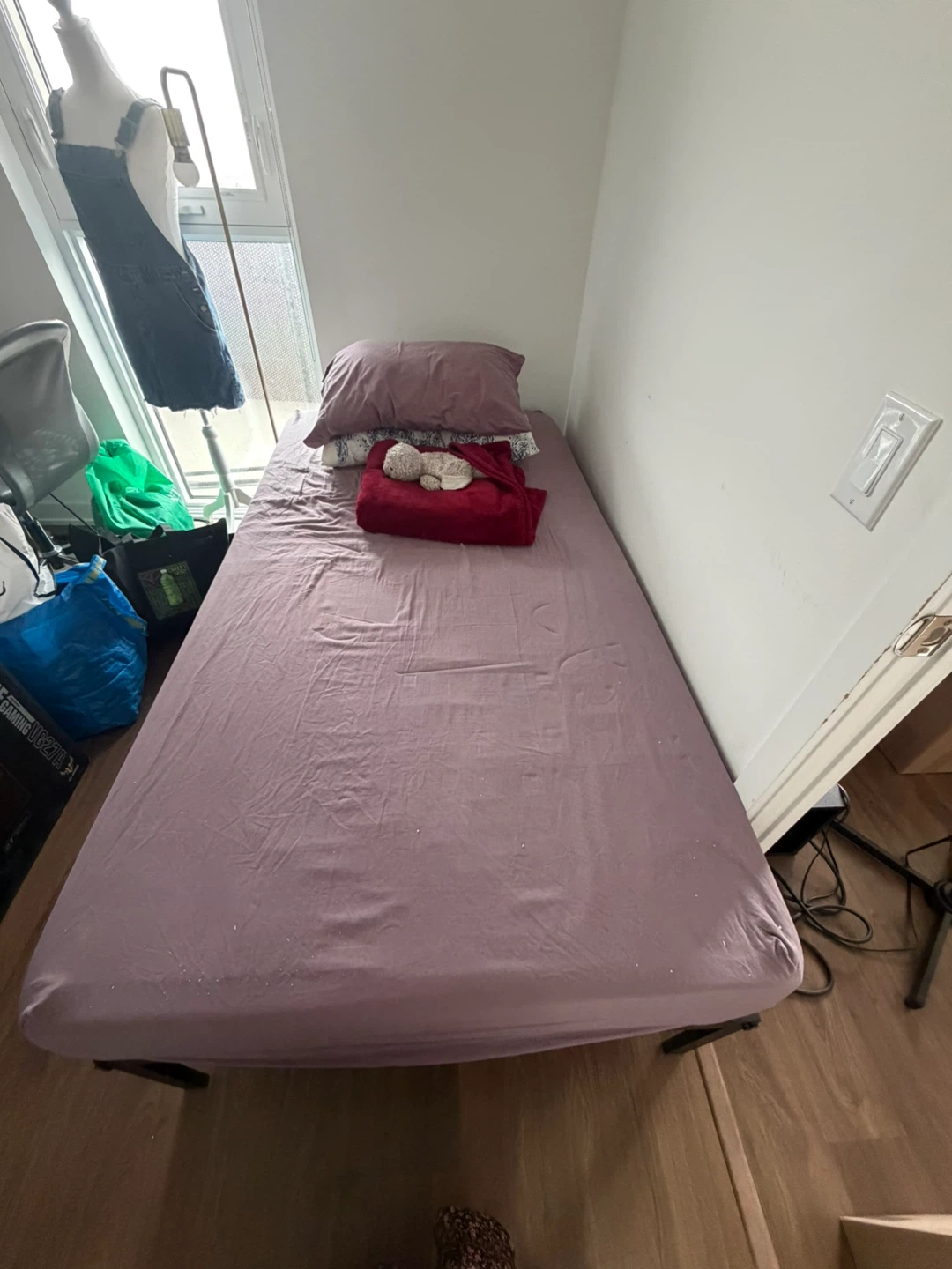 Twin Size Metal Bed Frame - photo 5