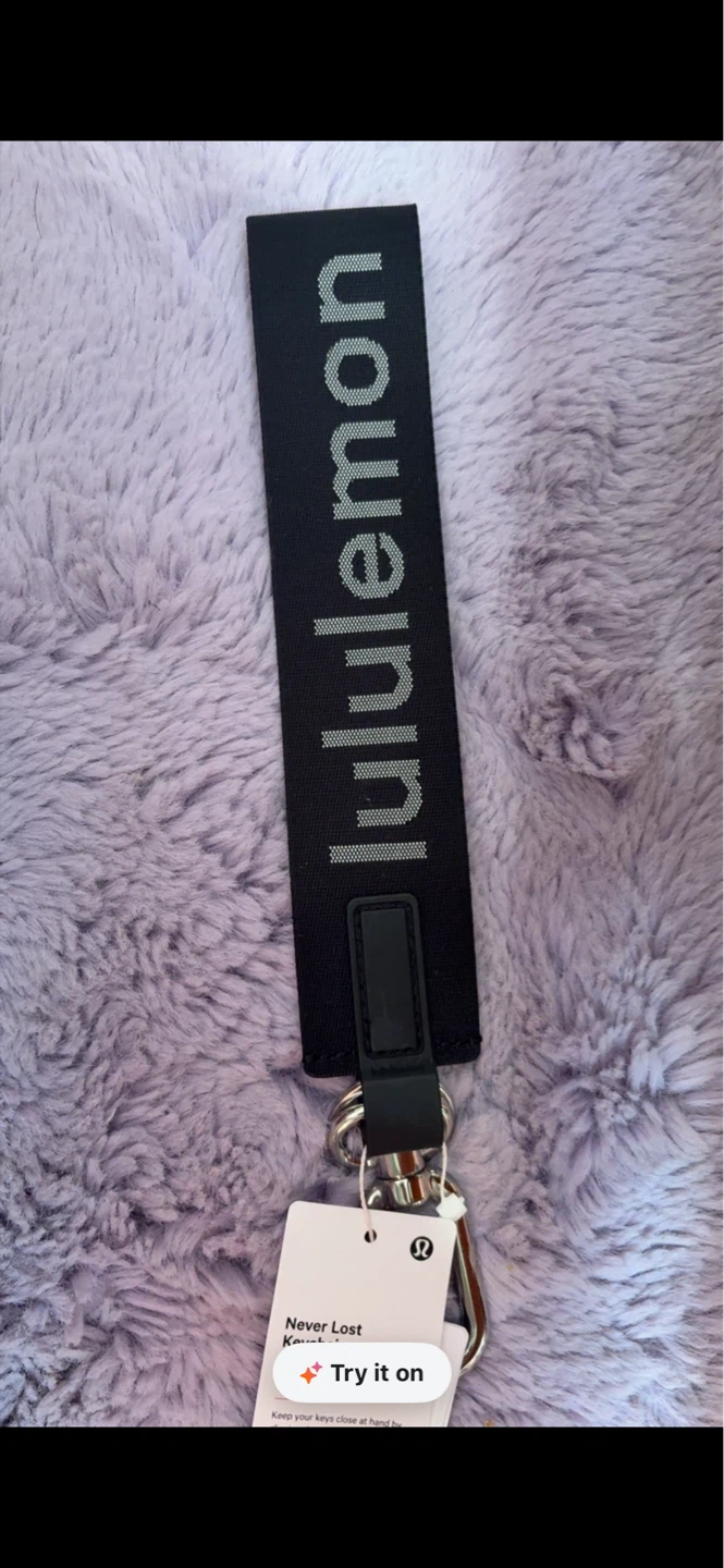 Lululemon Never Lost Keychain