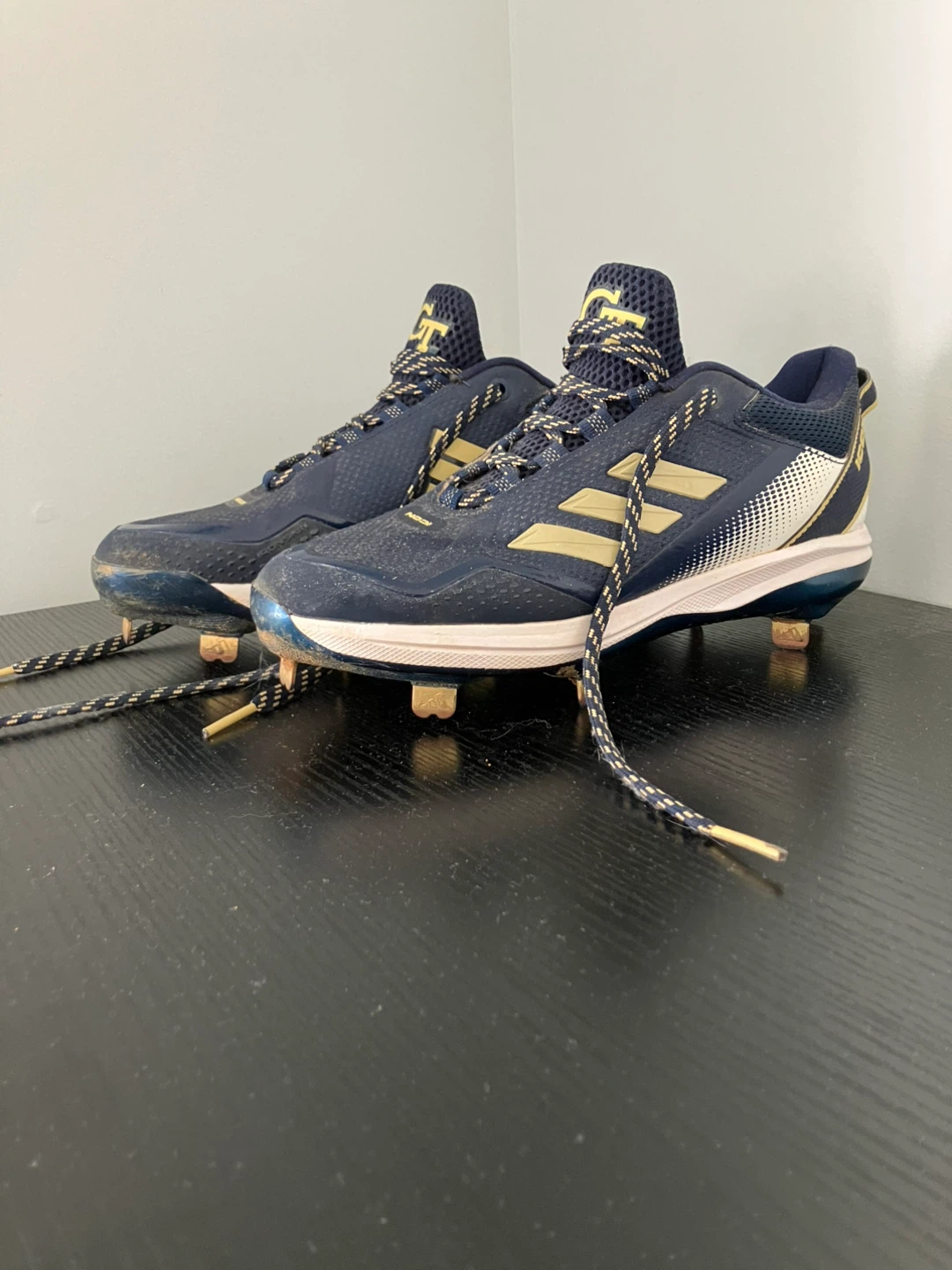 Adidas Icon cleats