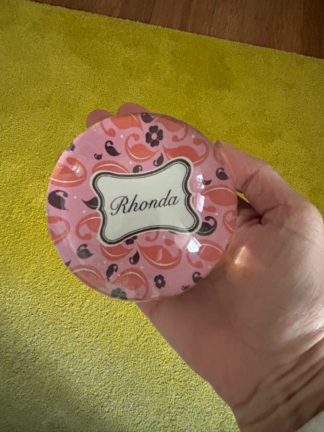 “Rhonda” paperweight - photo 2