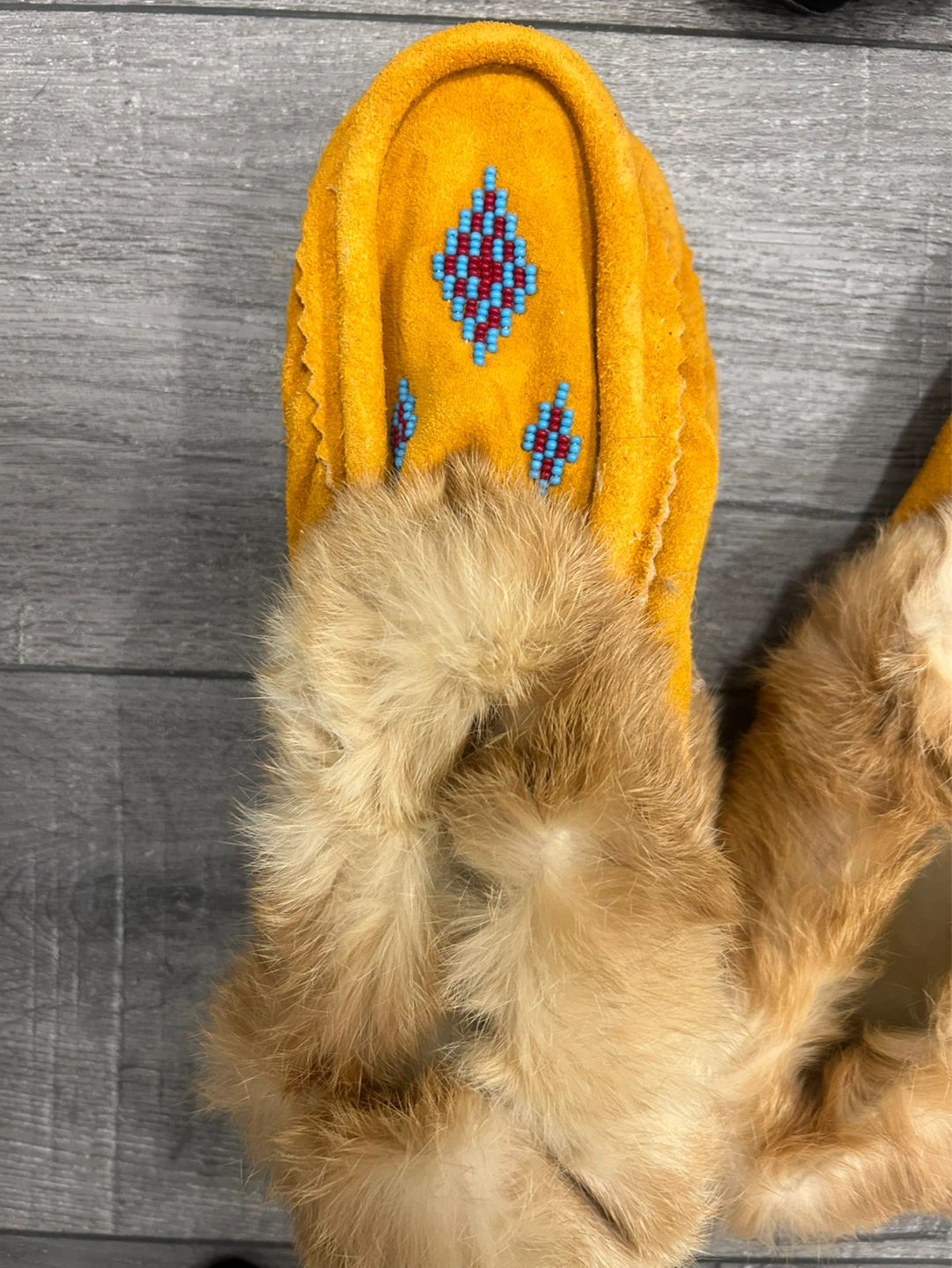 Handmade Moccasins with Beaded Detail and Fur Trim - photo 3