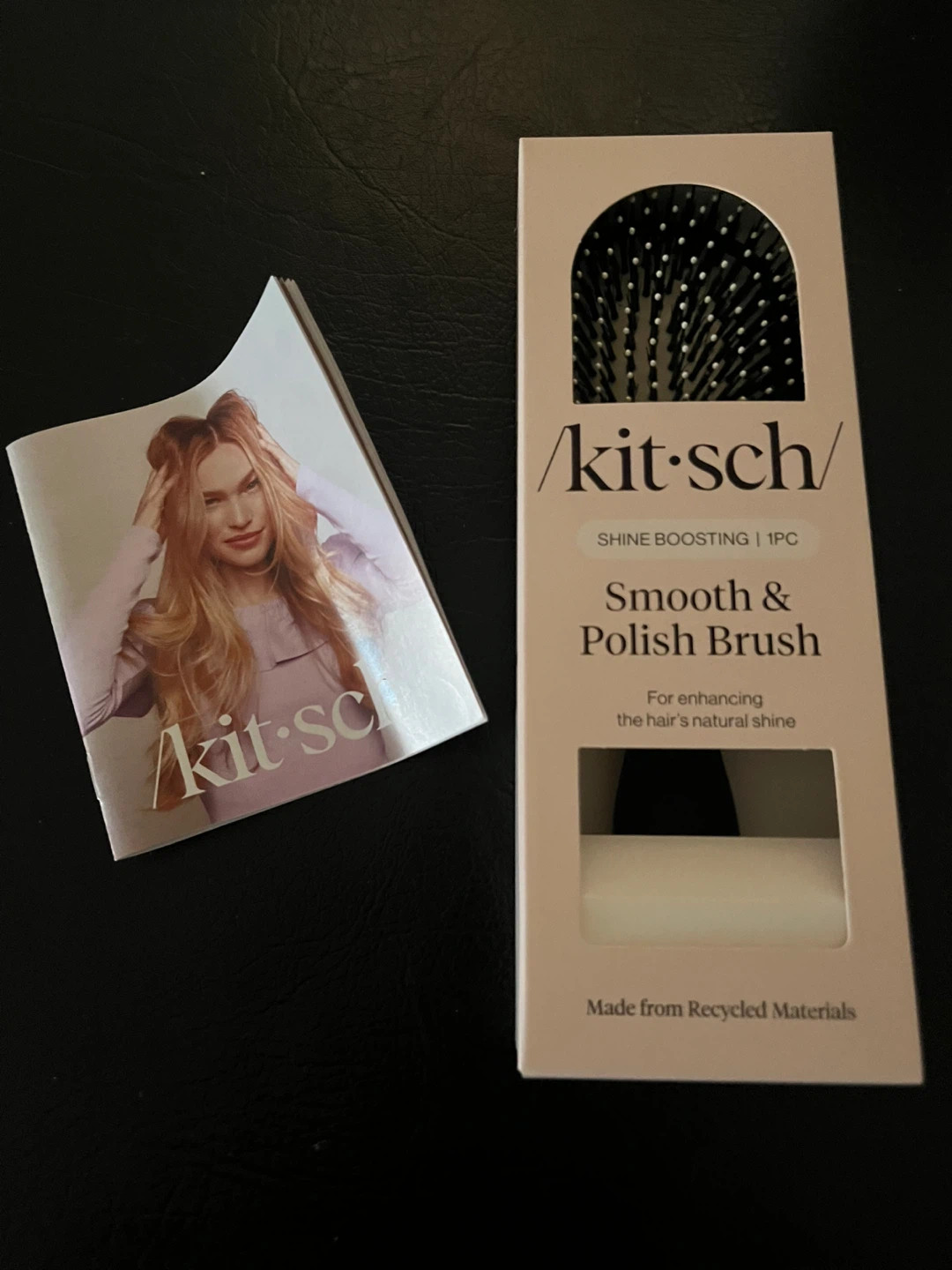 NEW ! Kitsch Shine Boosting Smooth & Polish Brush