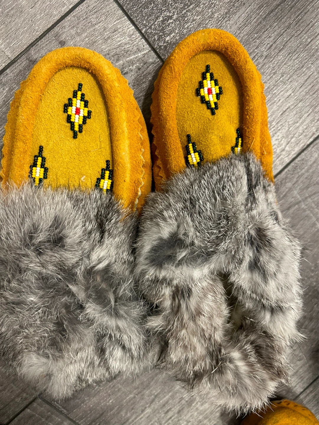 Handmade Moccasins with Beaded Detail and Fur Trim - photo 5