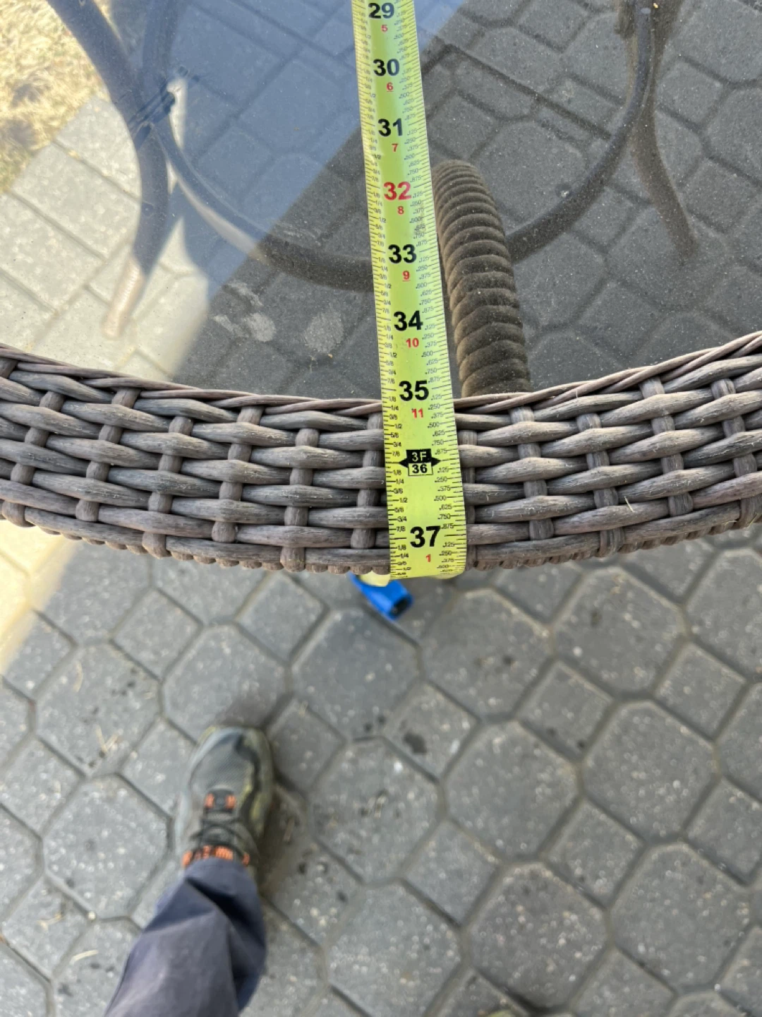 Round Wicker Patio Table with Glass Top