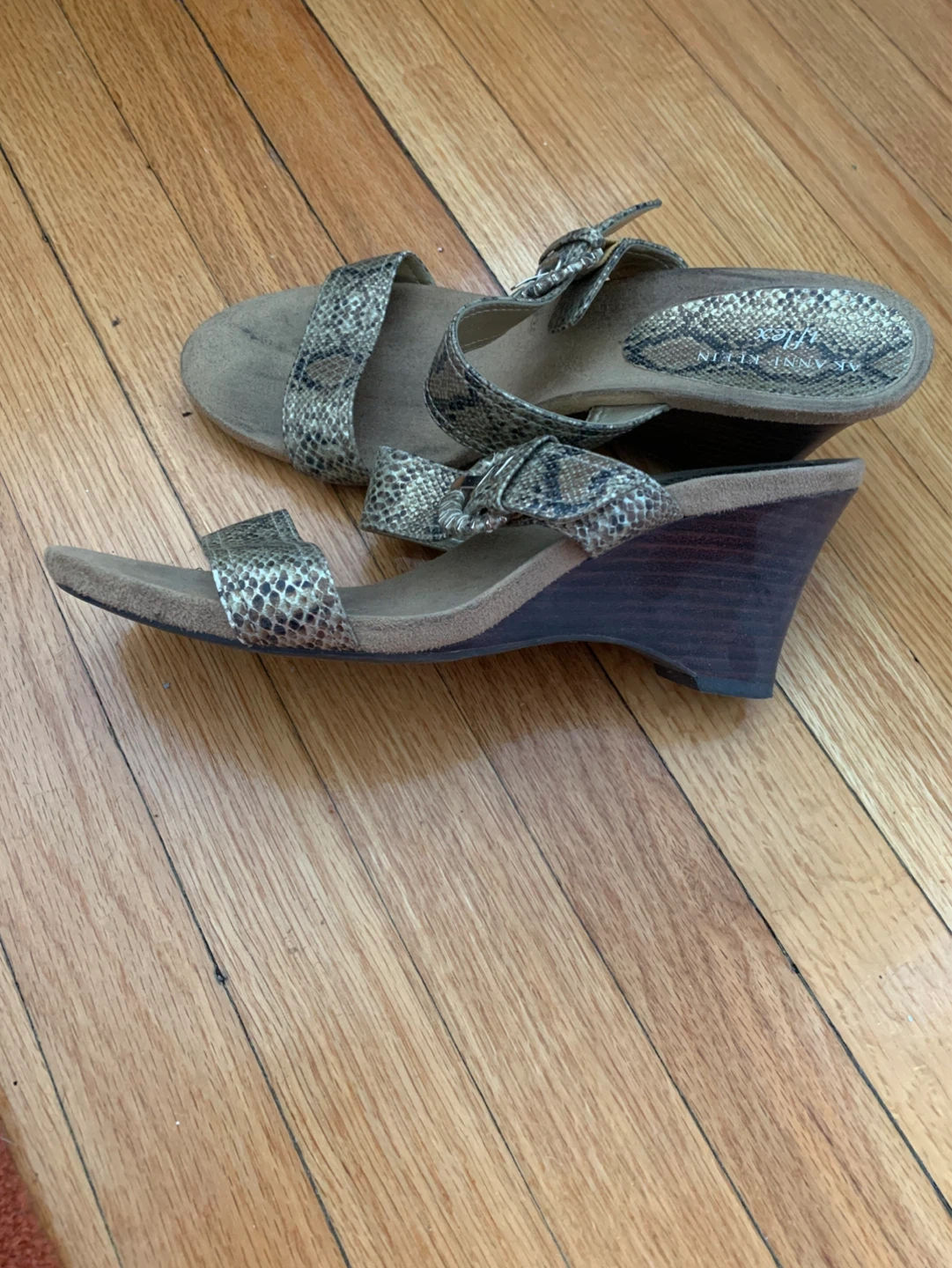 Anne Klein iFlex Wedge Sandals - Size 8.5M