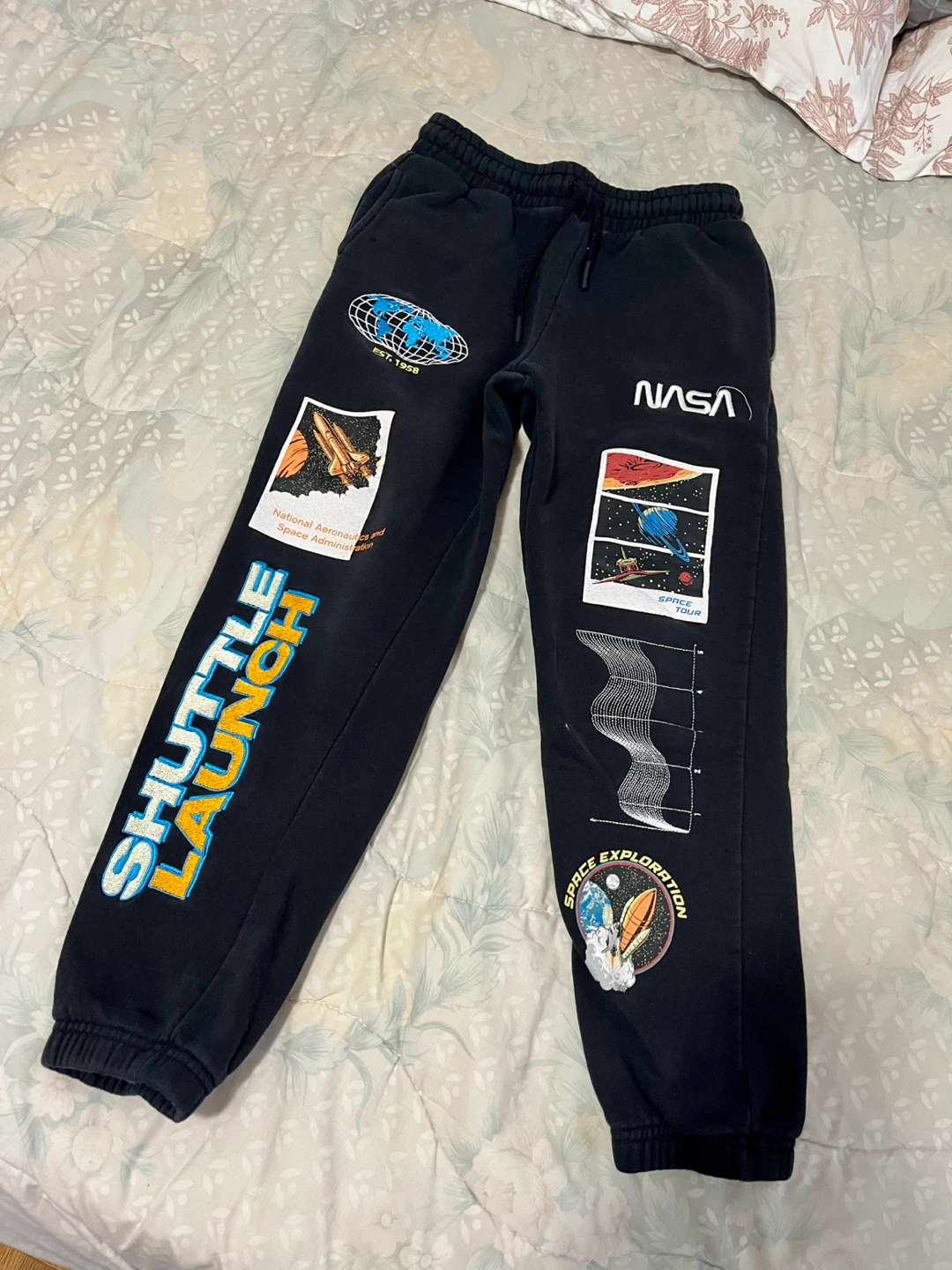 Bundle of Kids Joggers - Forever 21, NASA, Rumors - photo 4