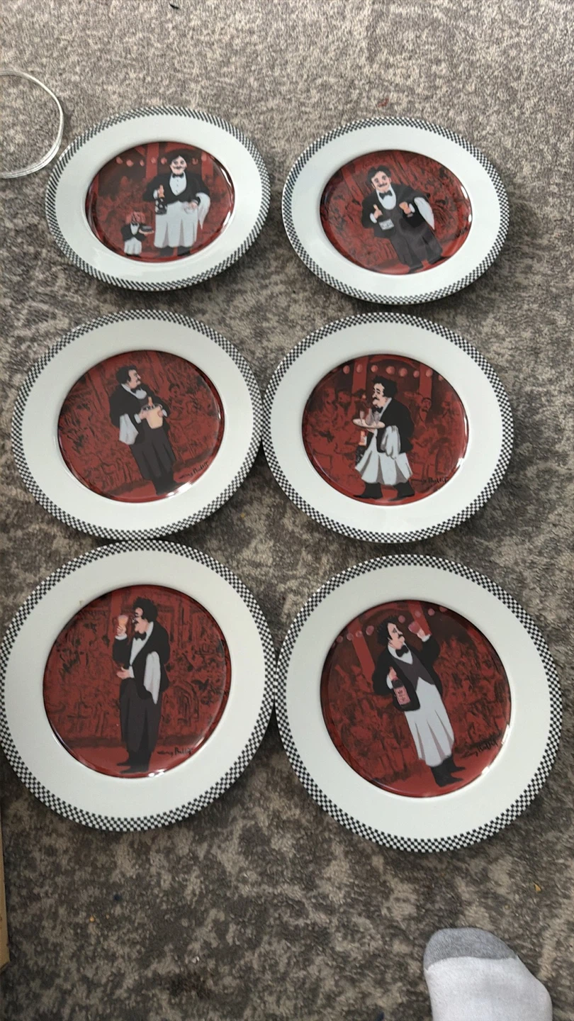Williams Sonoma Guy Buffet Les Garcons Dinner Plates (Set of 6) - photo 4