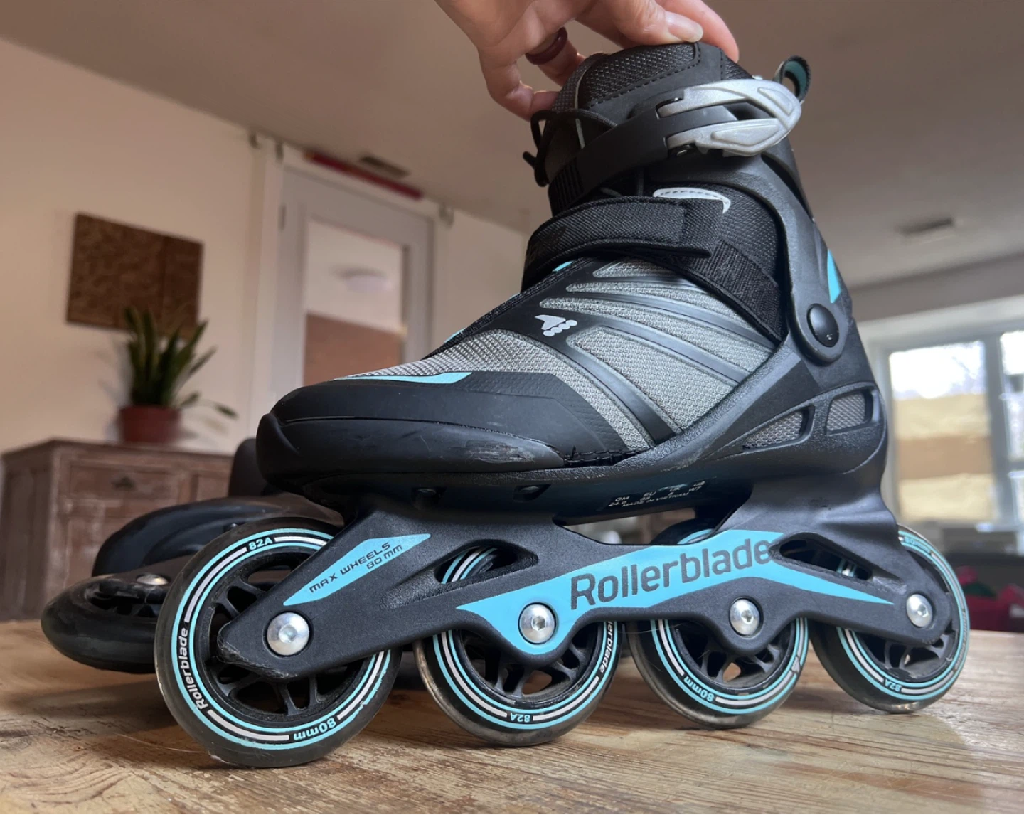 Rollerblade Inline Skates Size 7 US women - photo 3