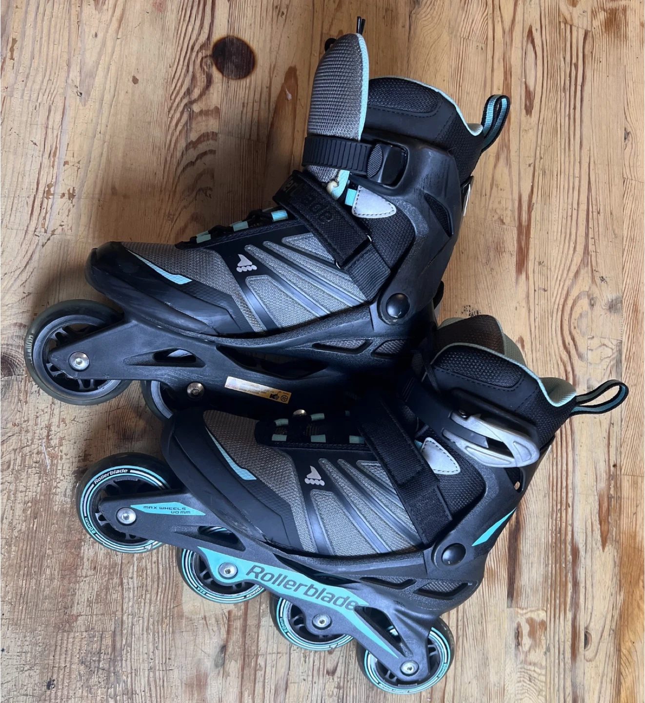 Rollerblade Inline Skates Size 7 US women