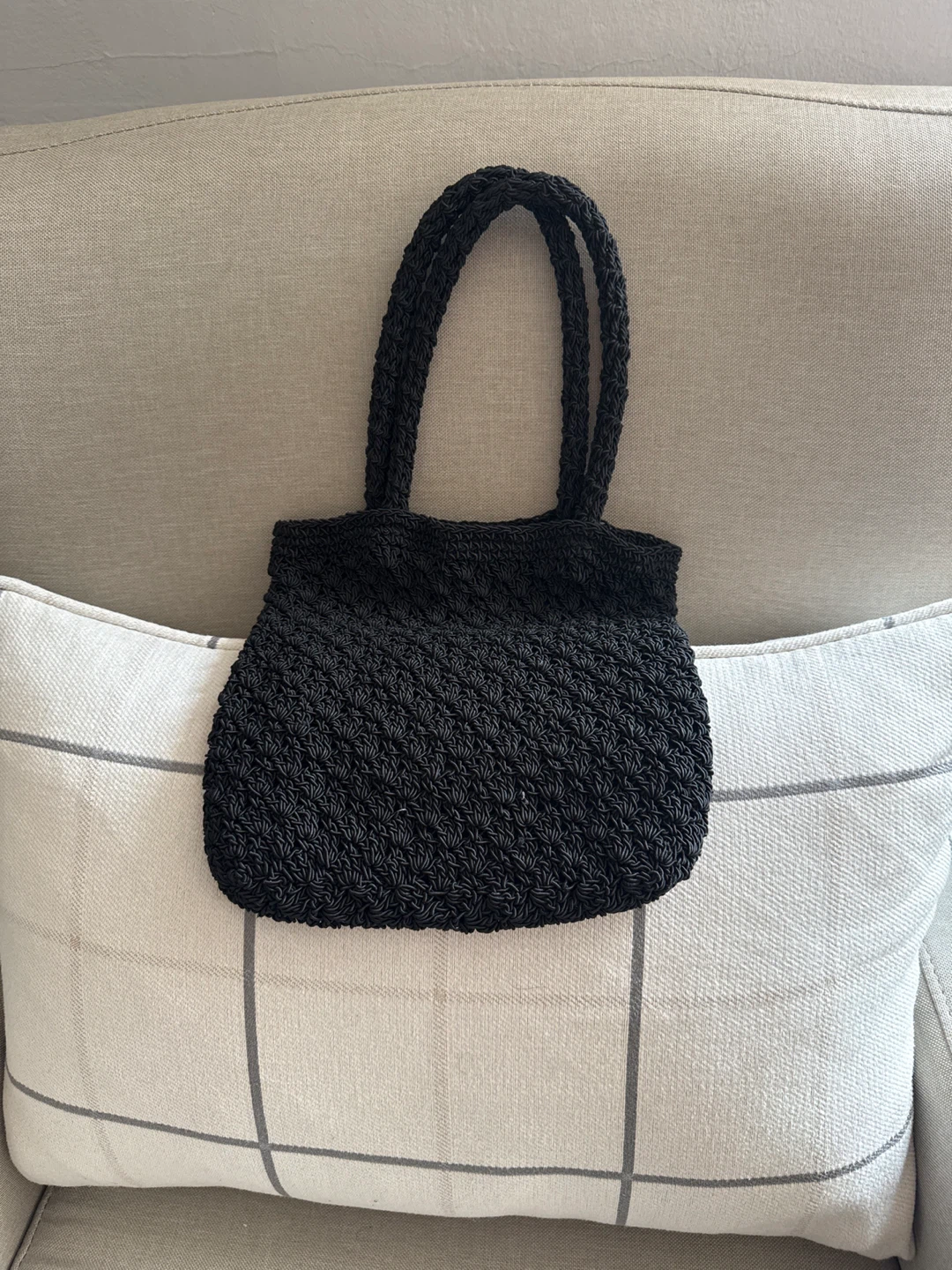 Express Black Woven Handbag - Thrifty pick