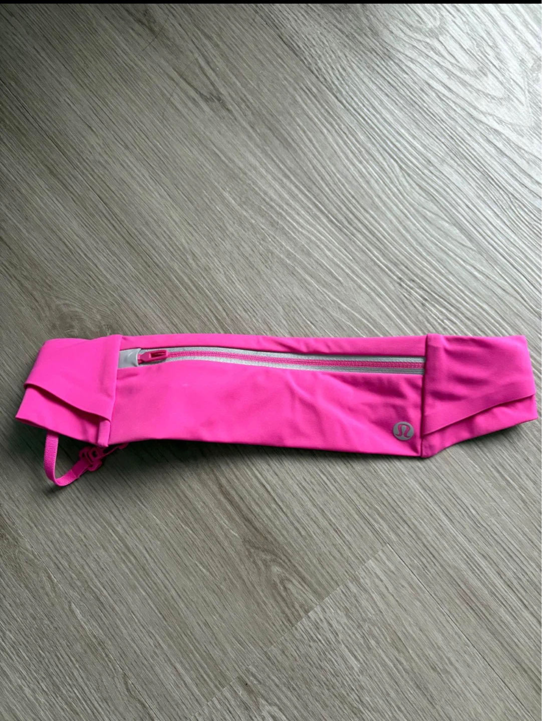 Lululemon Fast and Free Running Belt - Jewelled Magenta
