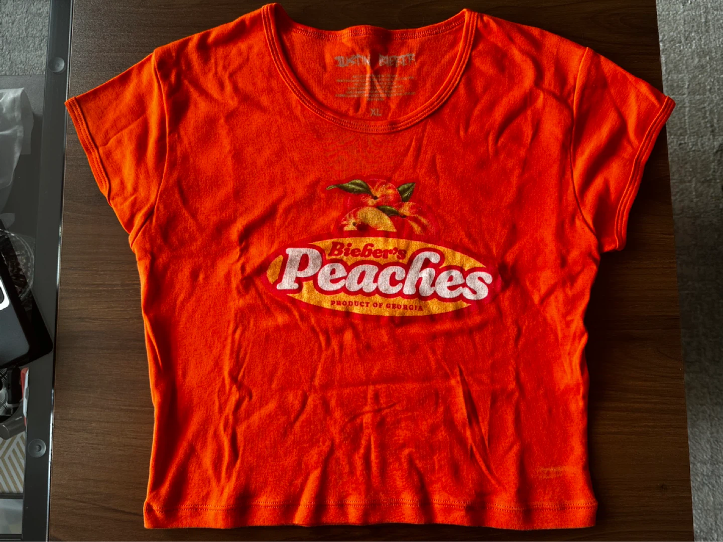 Justin Bieber's Peaches Crop Top & Shorts Set - photo 2