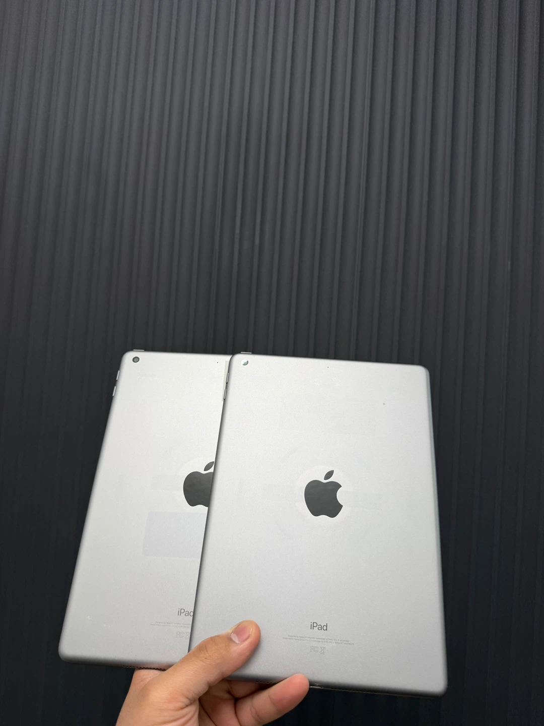 Apple iPad (5th Generation) 32GB Wi-Fi