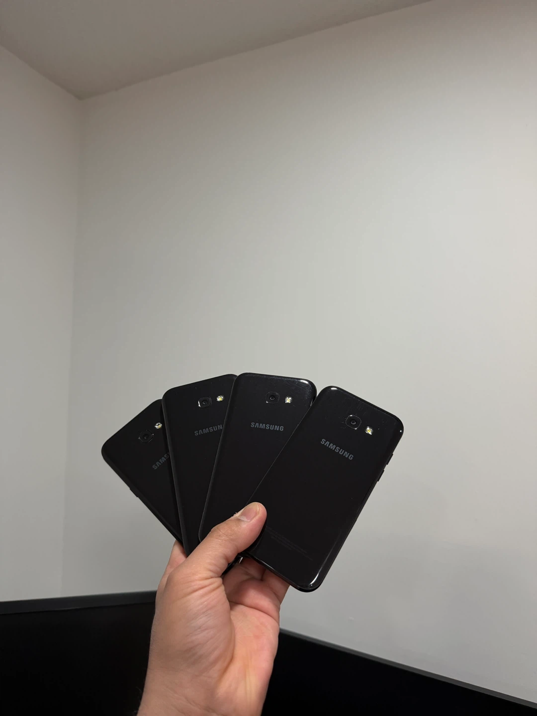 Samsung Galaxy A5 (2017) Black - Set of 4