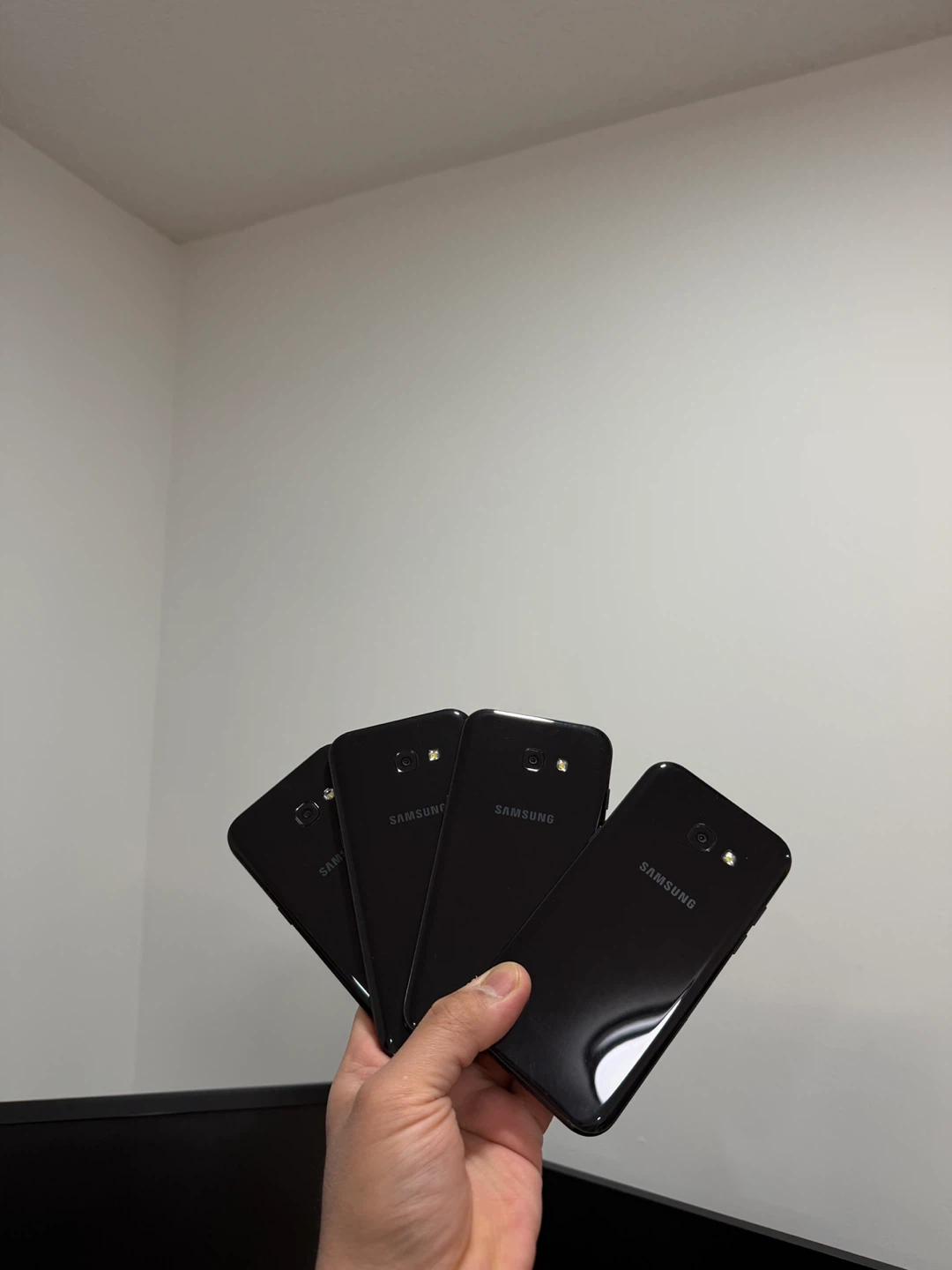 Samsung Galaxy A5 (2017) Black - Set of 4 - photo 5