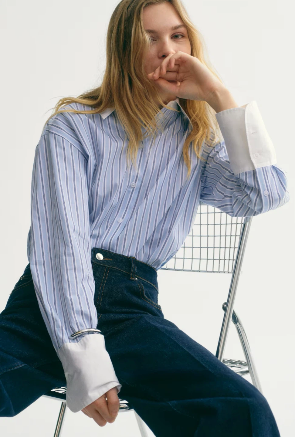 100% Cotton Striped Button-Up Shirt with White Collar