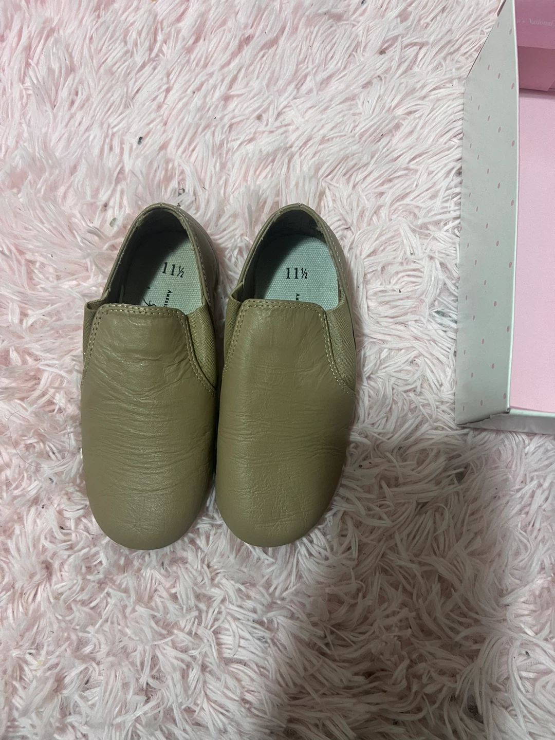 American Ballet Theatre Tan Jazz Shoes Size 11.5