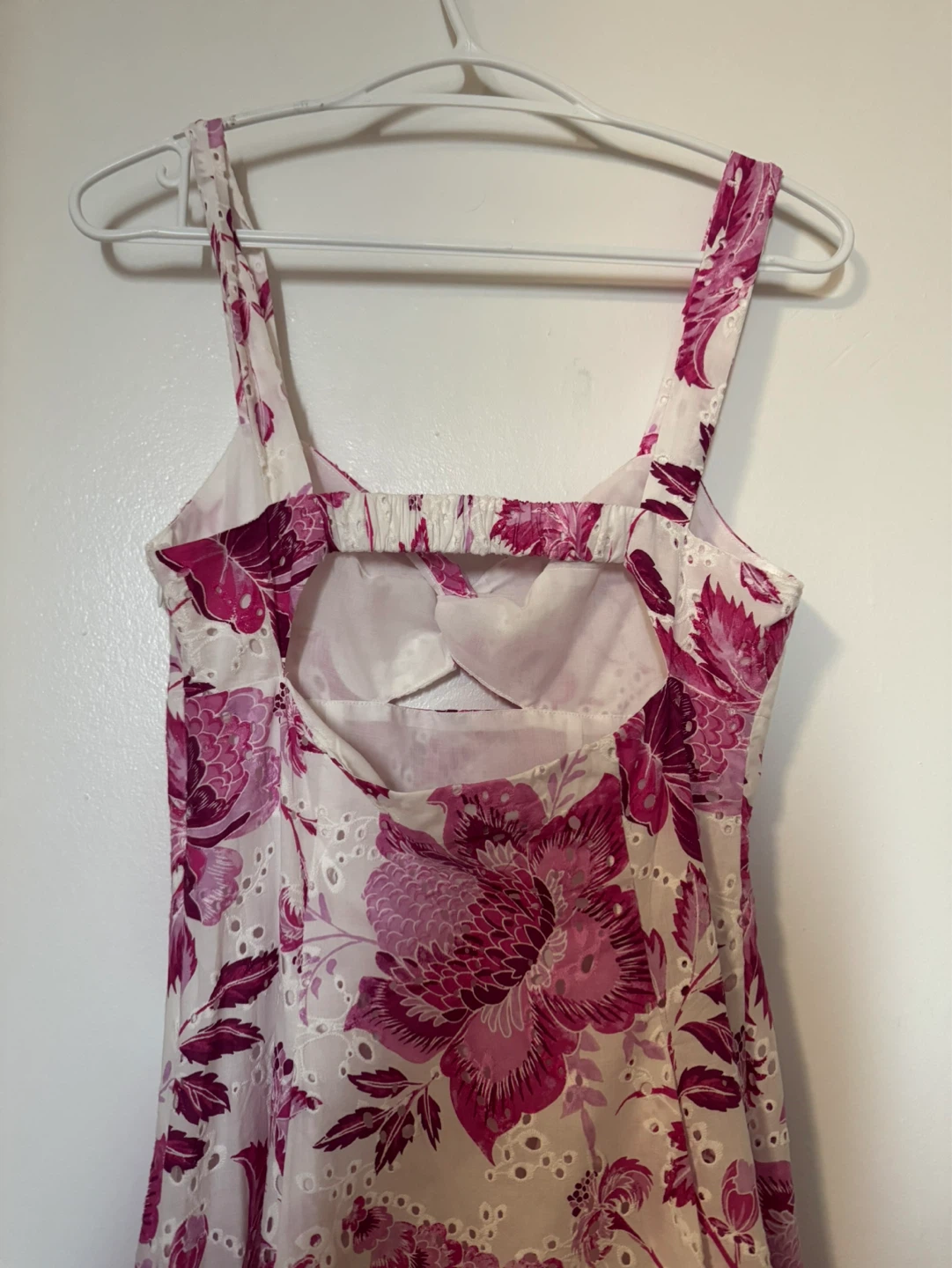 Zara Floral Eyelet Midi Dress - Brand New- Size S - photo 3
