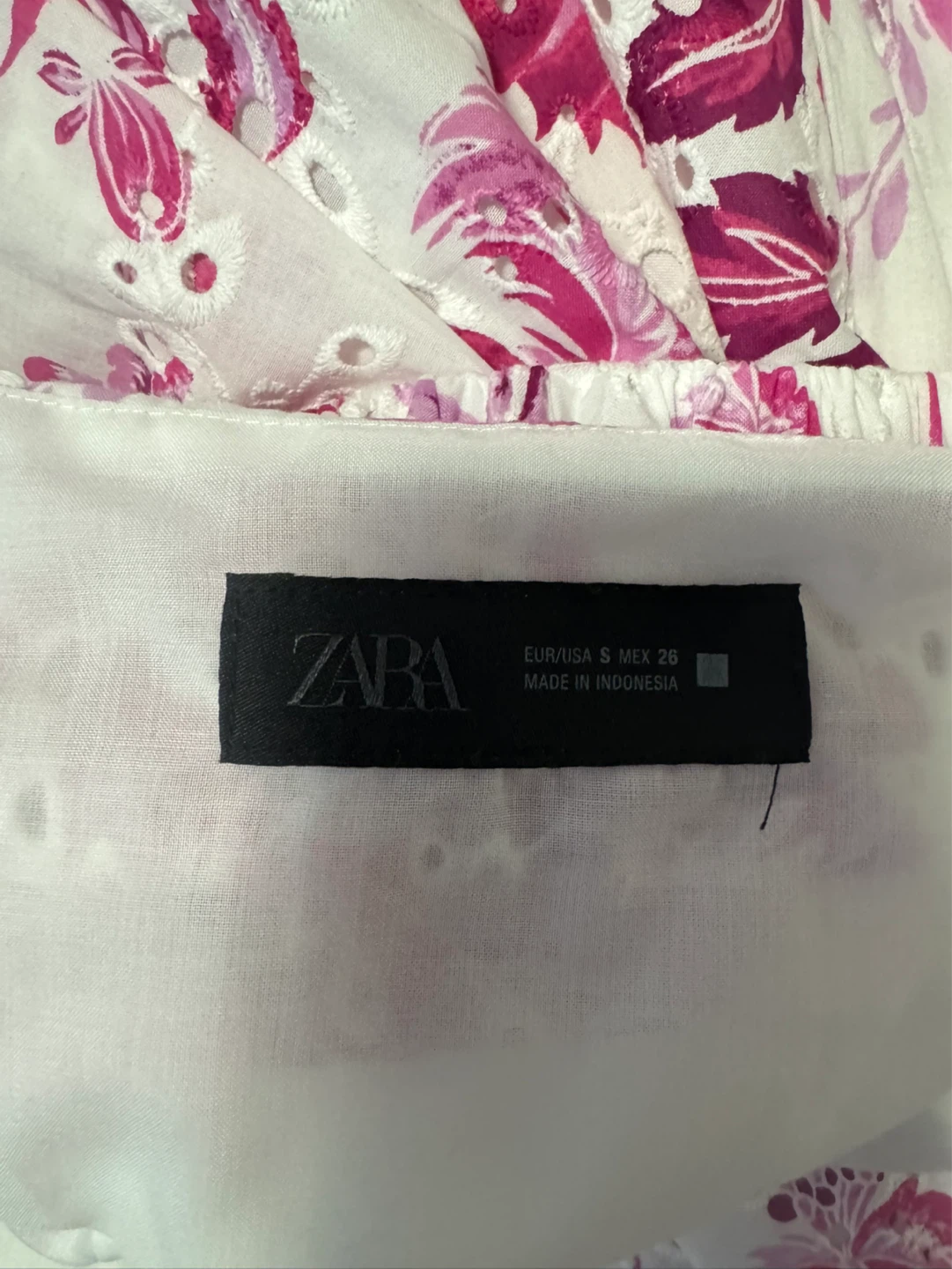 Zara Floral Eyelet Midi Dress - Brand New- Size S - photo 4
