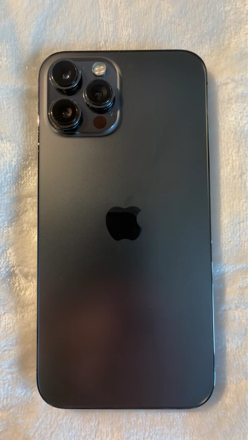 iPhone 12 Pro Max - photo 4