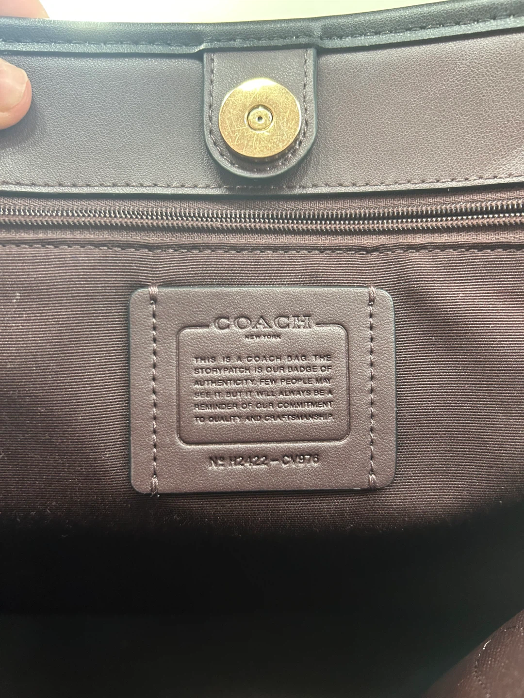 Coach City Tote Bag in Signature Canvas - photo 4