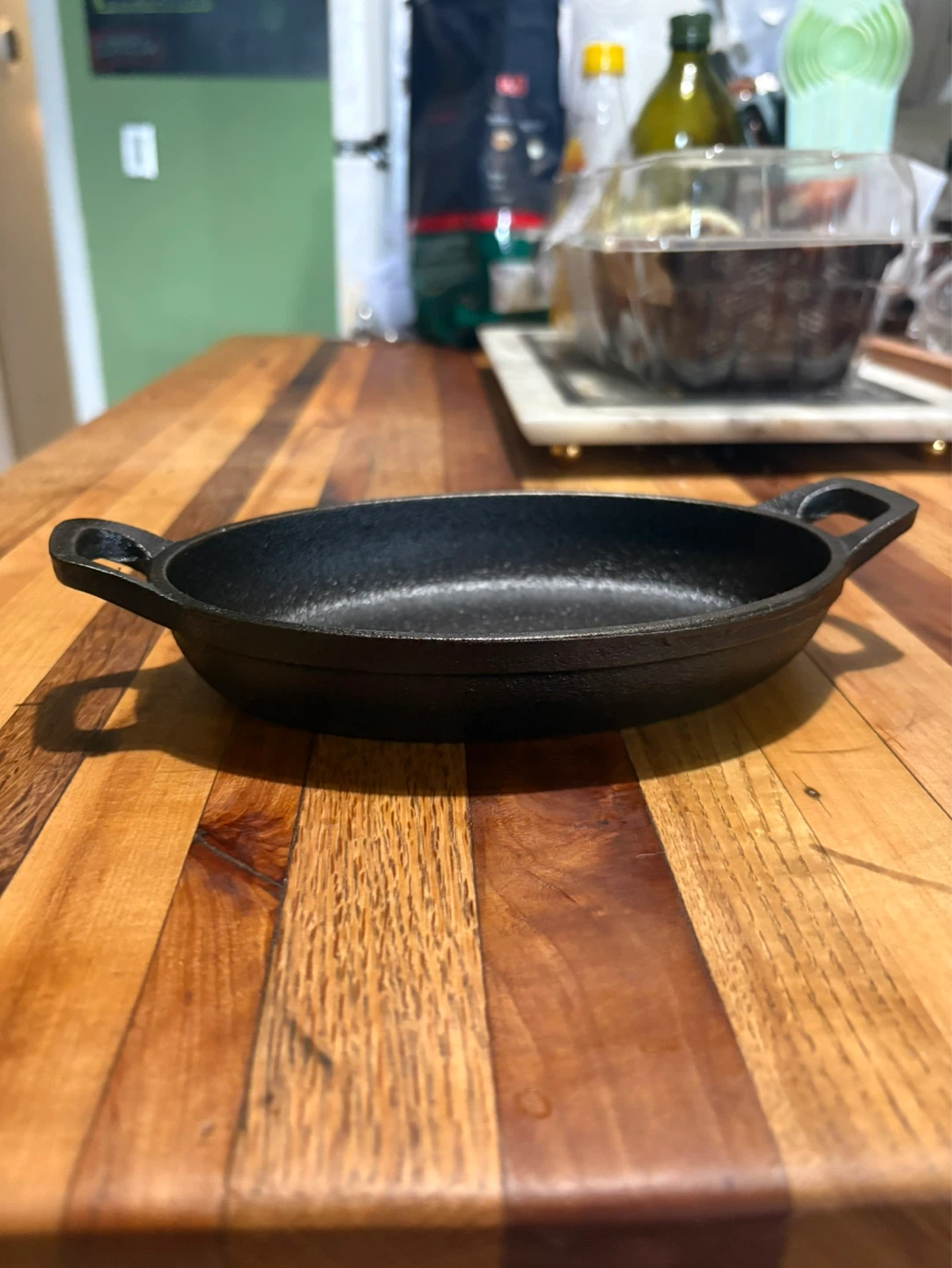 Cast Iron Small Oval Baking Dish - photo 2