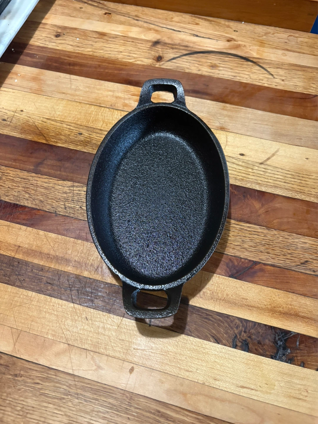Cast Iron Small Oval Baking Dish - photo 3