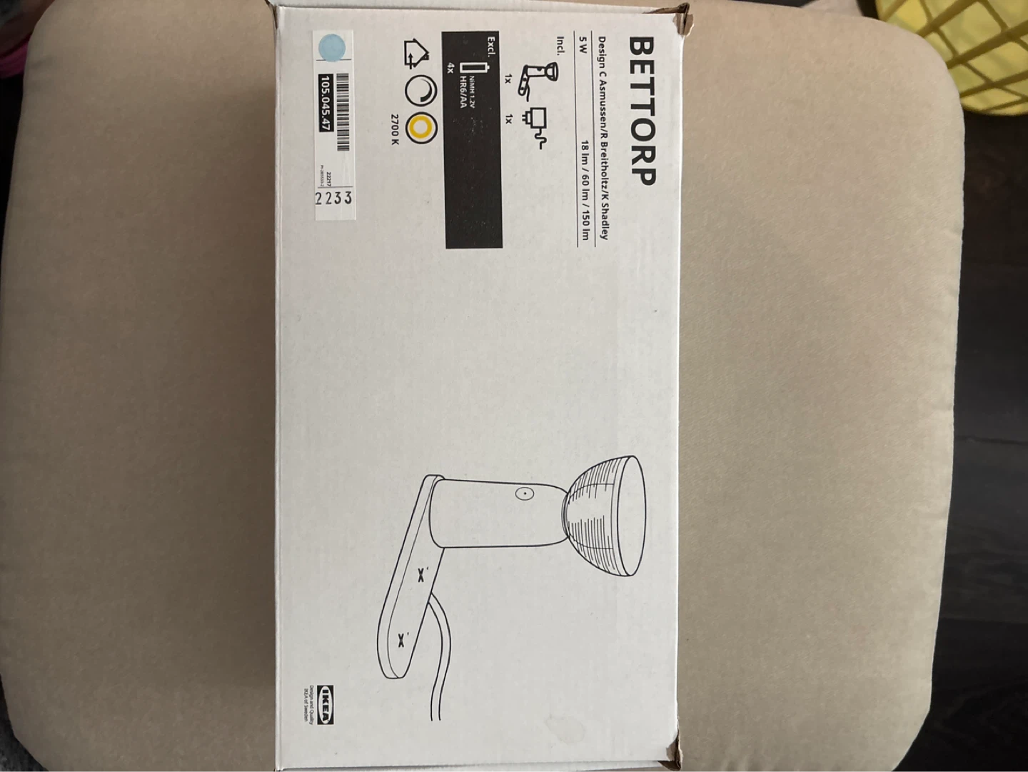 IKEA Bettorp Table Lamp with Wireless Charger - photo 3
