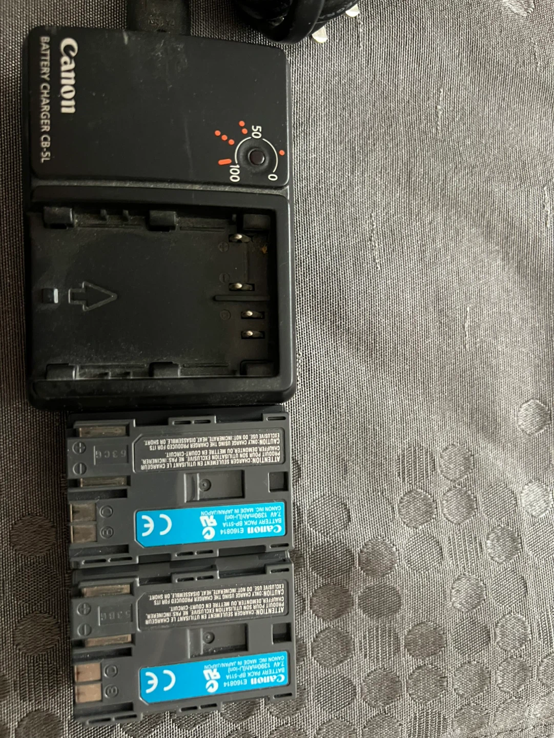 Canon Battery Charger CB-5L with 2 BP-511A Batteries