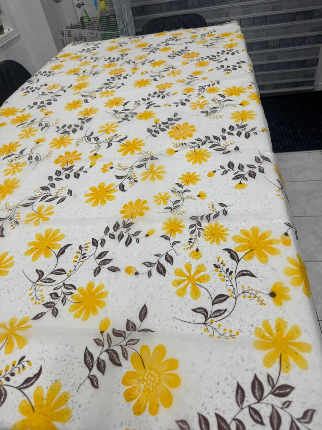 Floral Print Tablecloth - photo 2