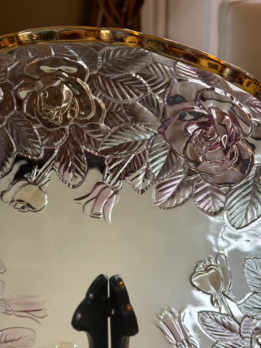 Crystal decorative plate featuring a embossed - photo 4