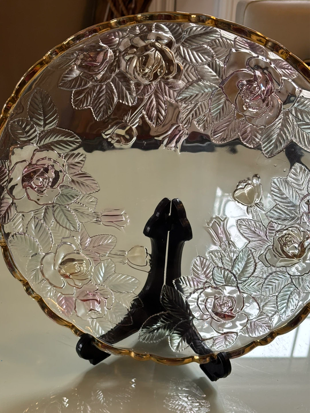 Crystal decorative plate featuring a embossed - photo 3