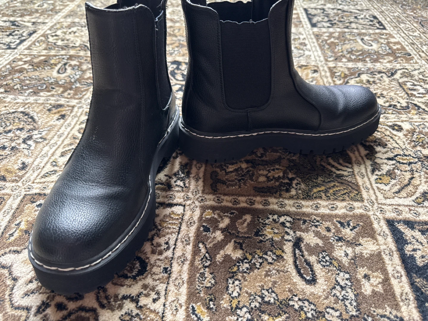 Black Chelsea Boots Size 8
