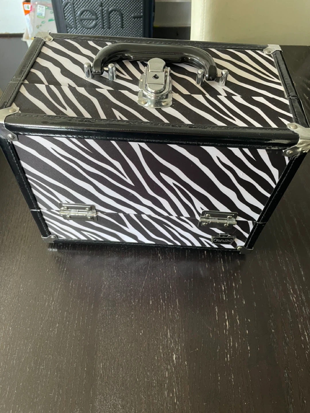 Cosmetic Train Case - photo 3