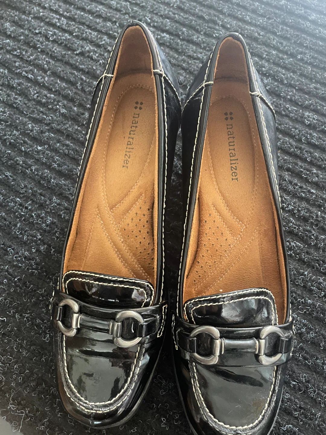 Naturalizer Black Patent Leather Loafer Heels