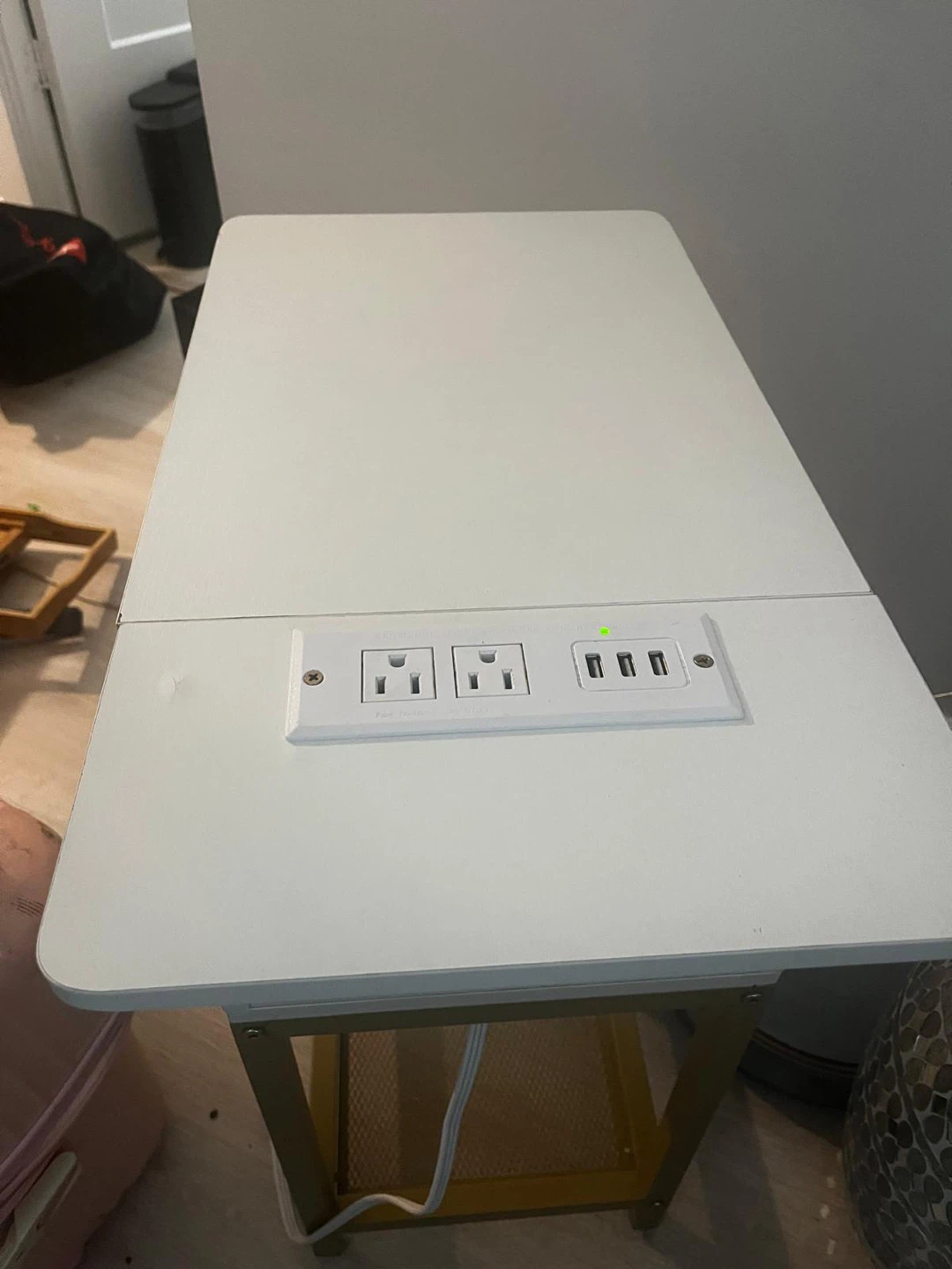 White End Table with Built-in Power Outlet and USB Ports